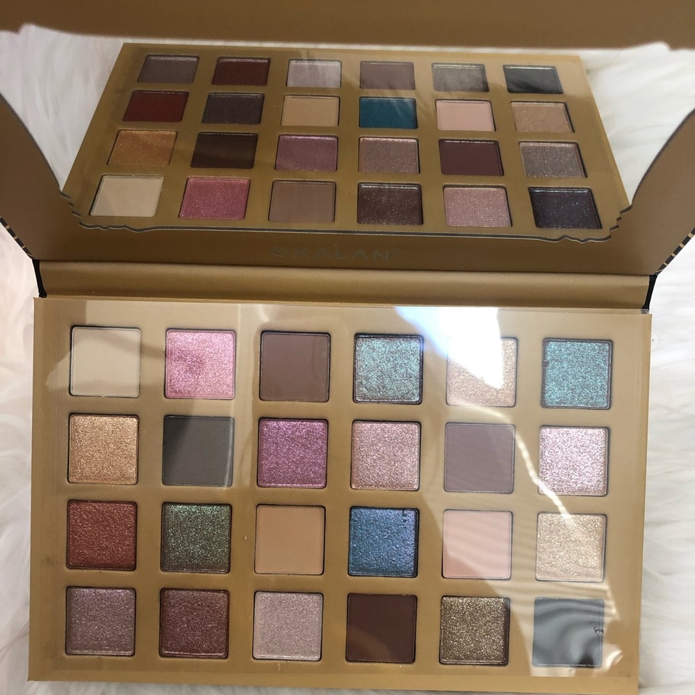 🤩🤩24 Color Eyeshadow Palette🤩🤩